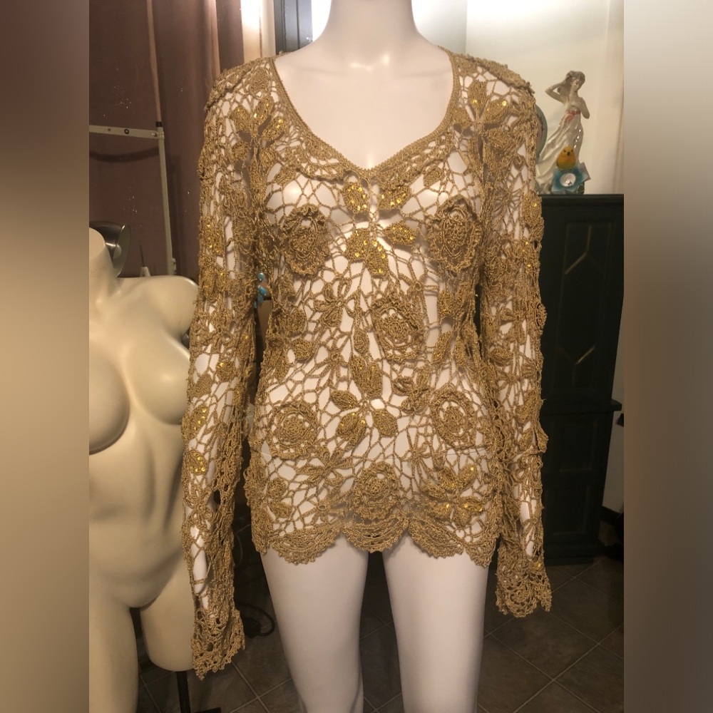 Elegant Gold Crochet Lace Top 
VINTAGE Sears TOGETHER brand